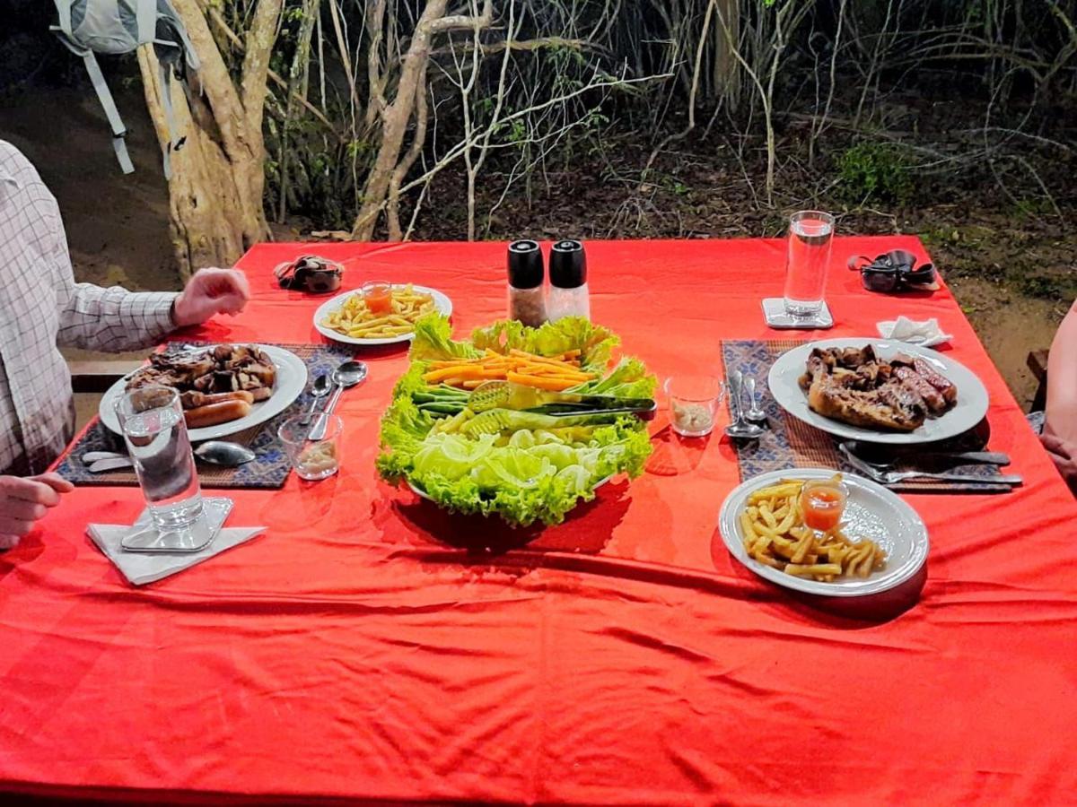 Yala Hotel Lion -Air Conditioned High Luxury Safari Camp Экстерьер фото